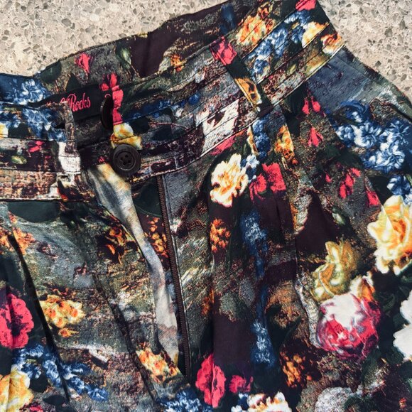 Motel Rocks Women’s Size Small -Floral Dress Shorts - High-Waisted - Picture 7 of 11